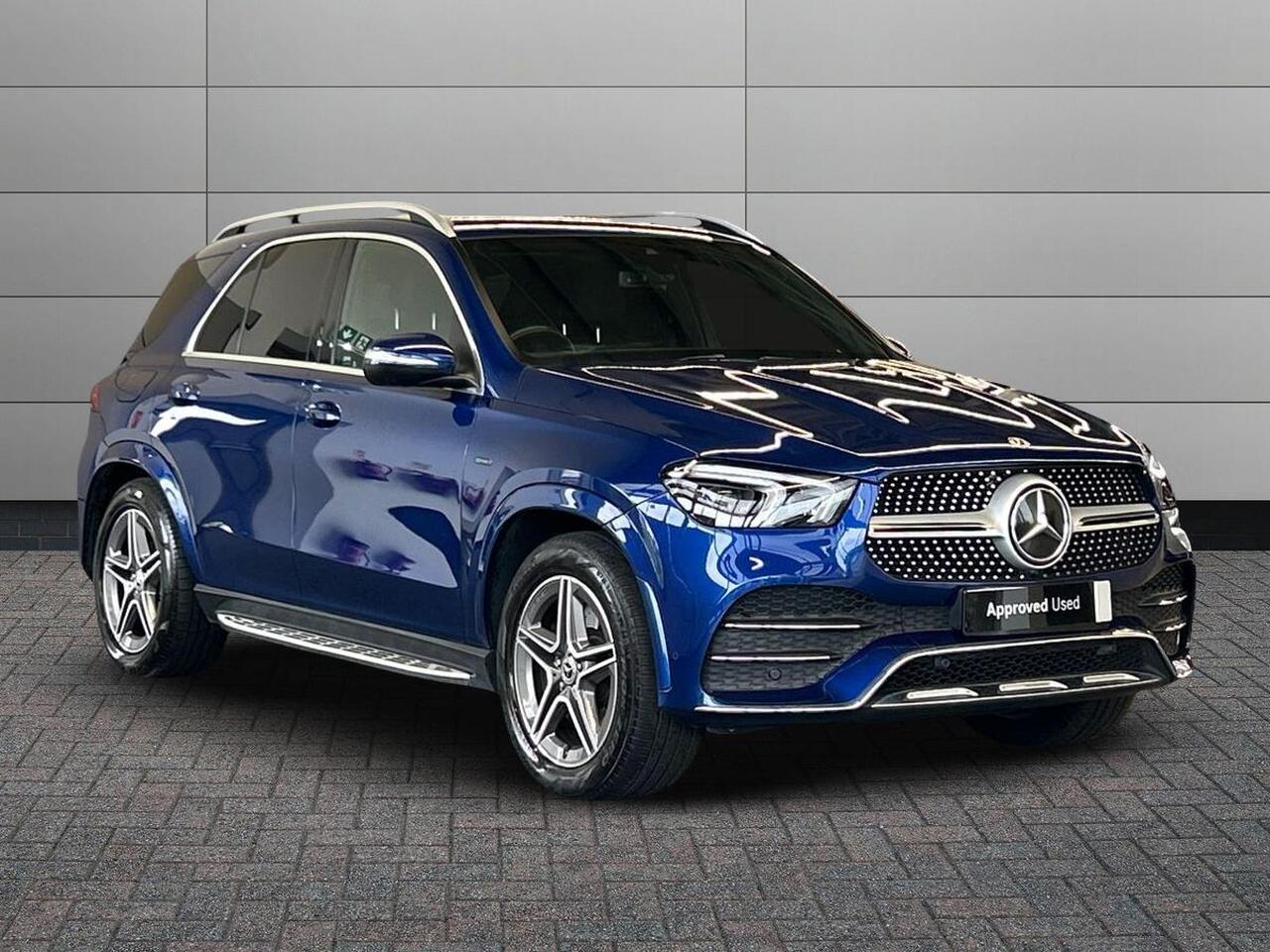 Main listing image - Mercedes-Benz GLE