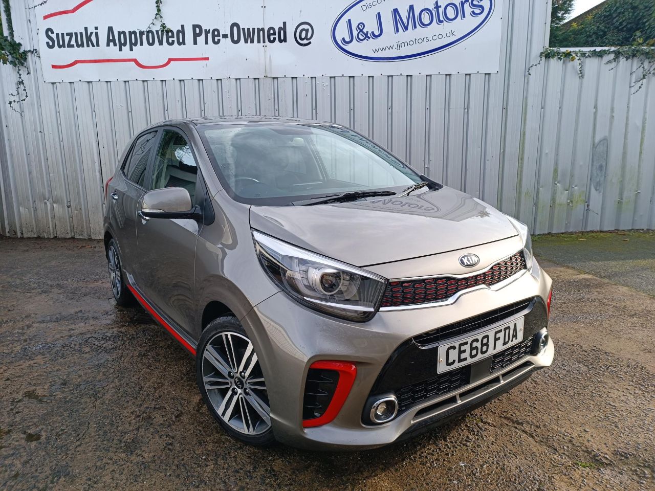 Main listing image - Kia Picanto