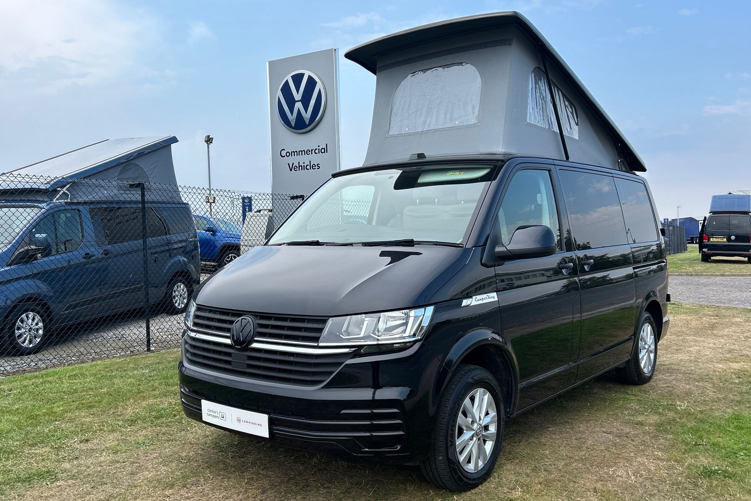 Main listing image - Volkswagen Transporter