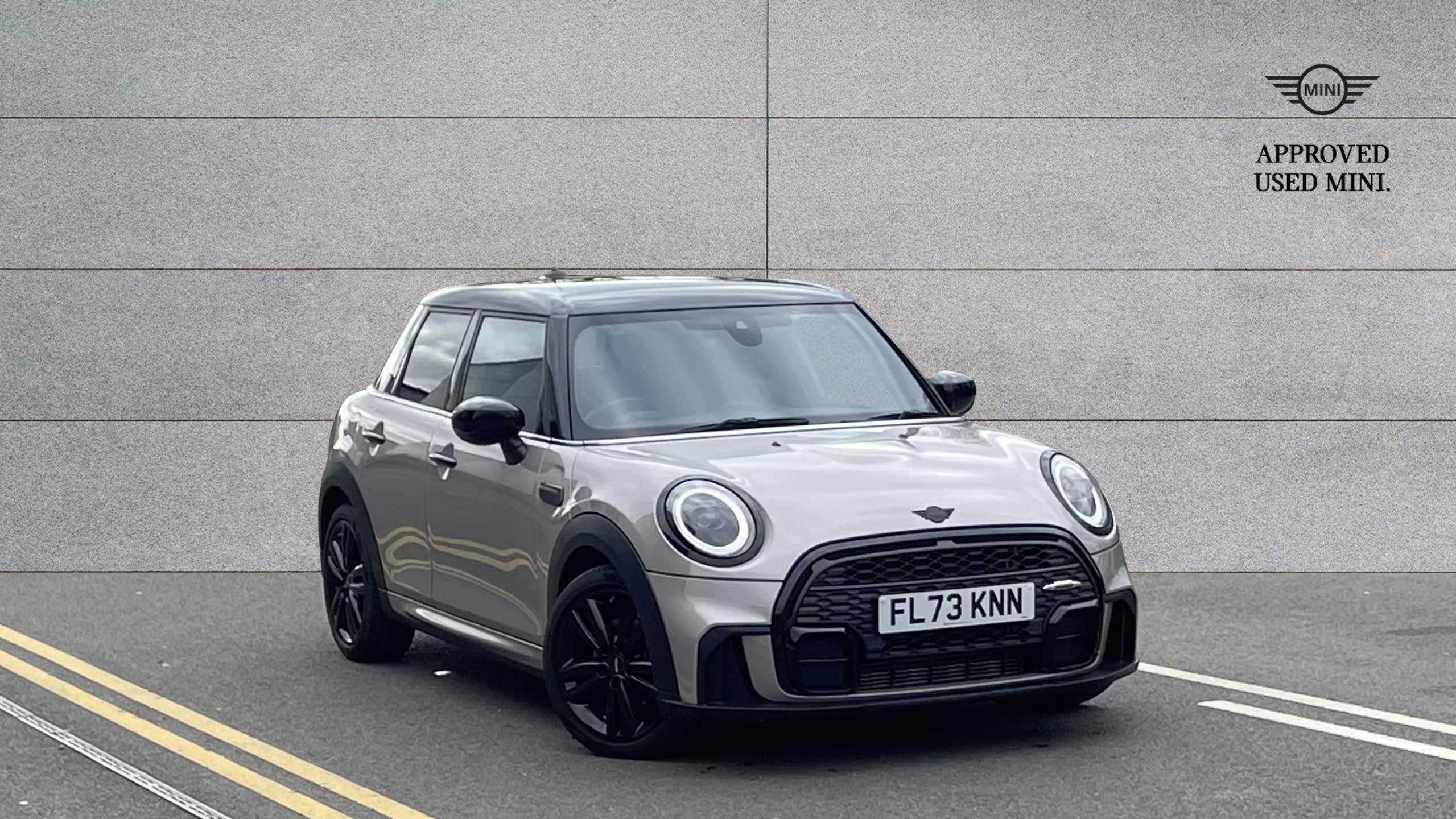 Main listing image - MINI Hatchback 5dr