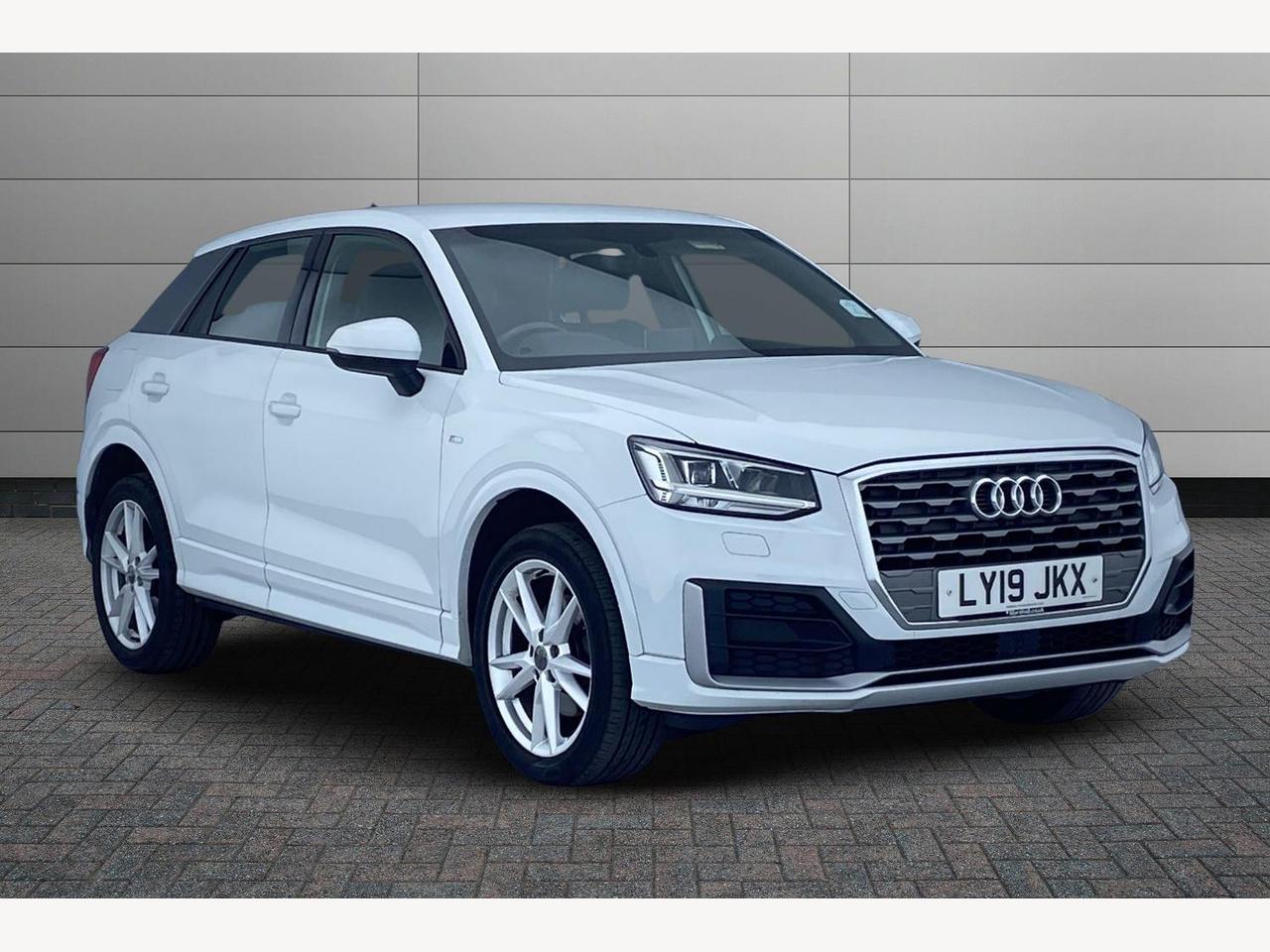 Main listing image - Audi Q2