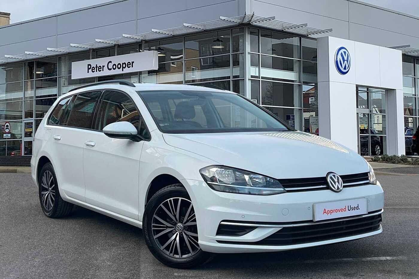 Main listing image - Volkswagen Golf Estate