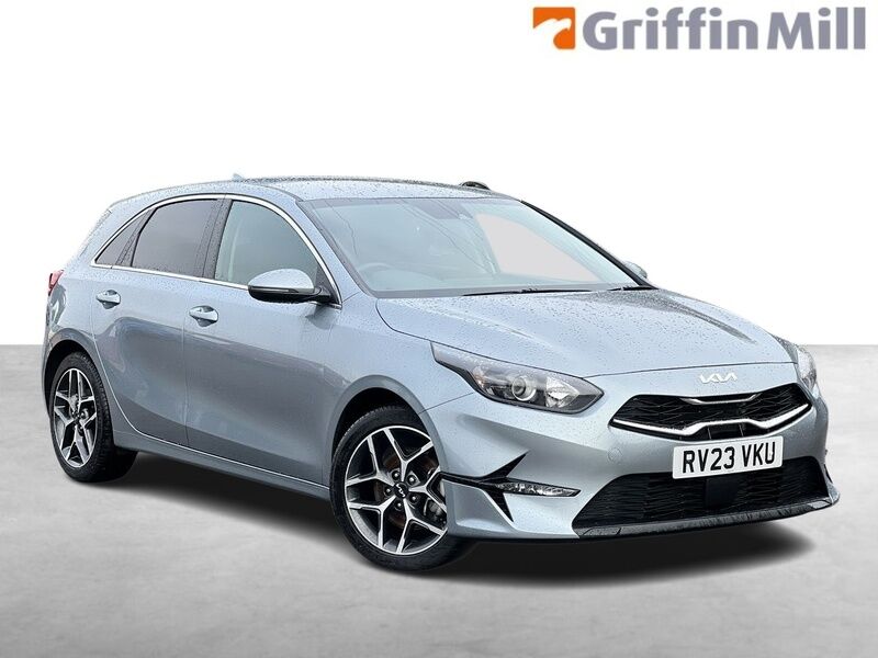 Main listing image - Kia Ceed