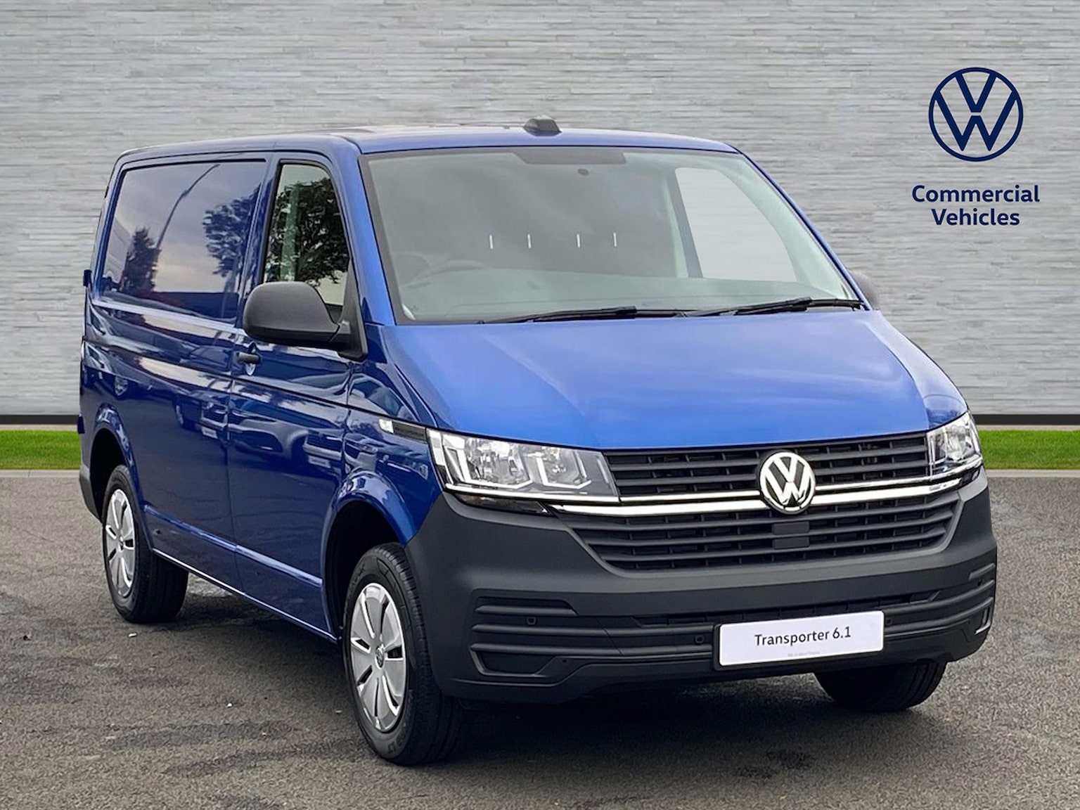 Main listing image - Volkswagen Transporter