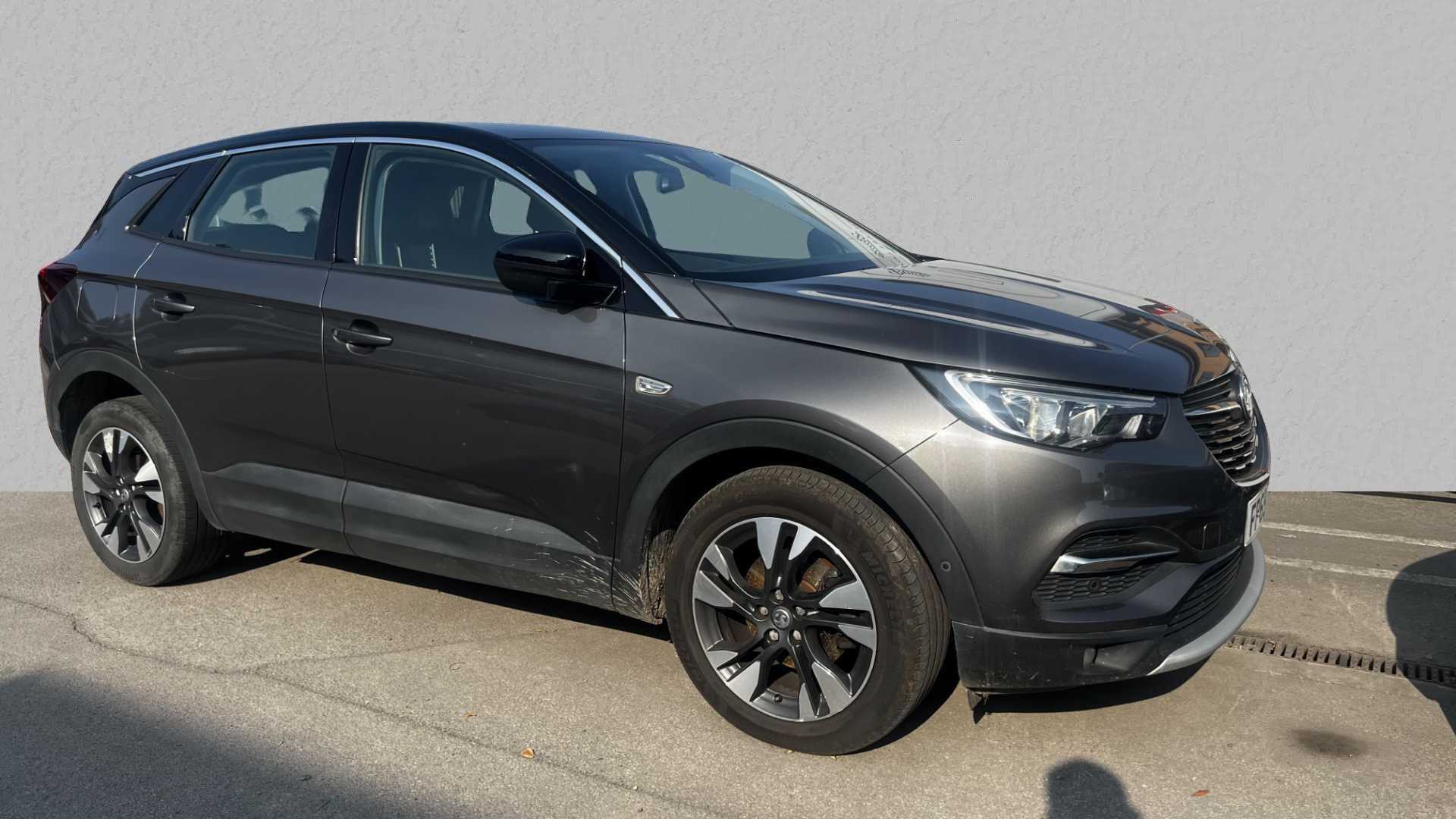 Main listing image - Vauxhall Grandland X