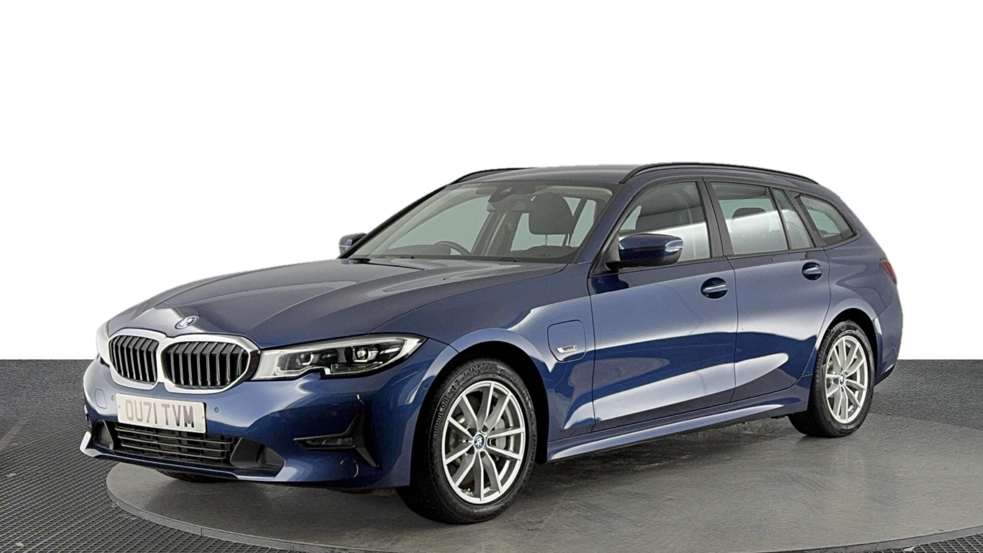 Main listing image - BMW 3 Series Touring