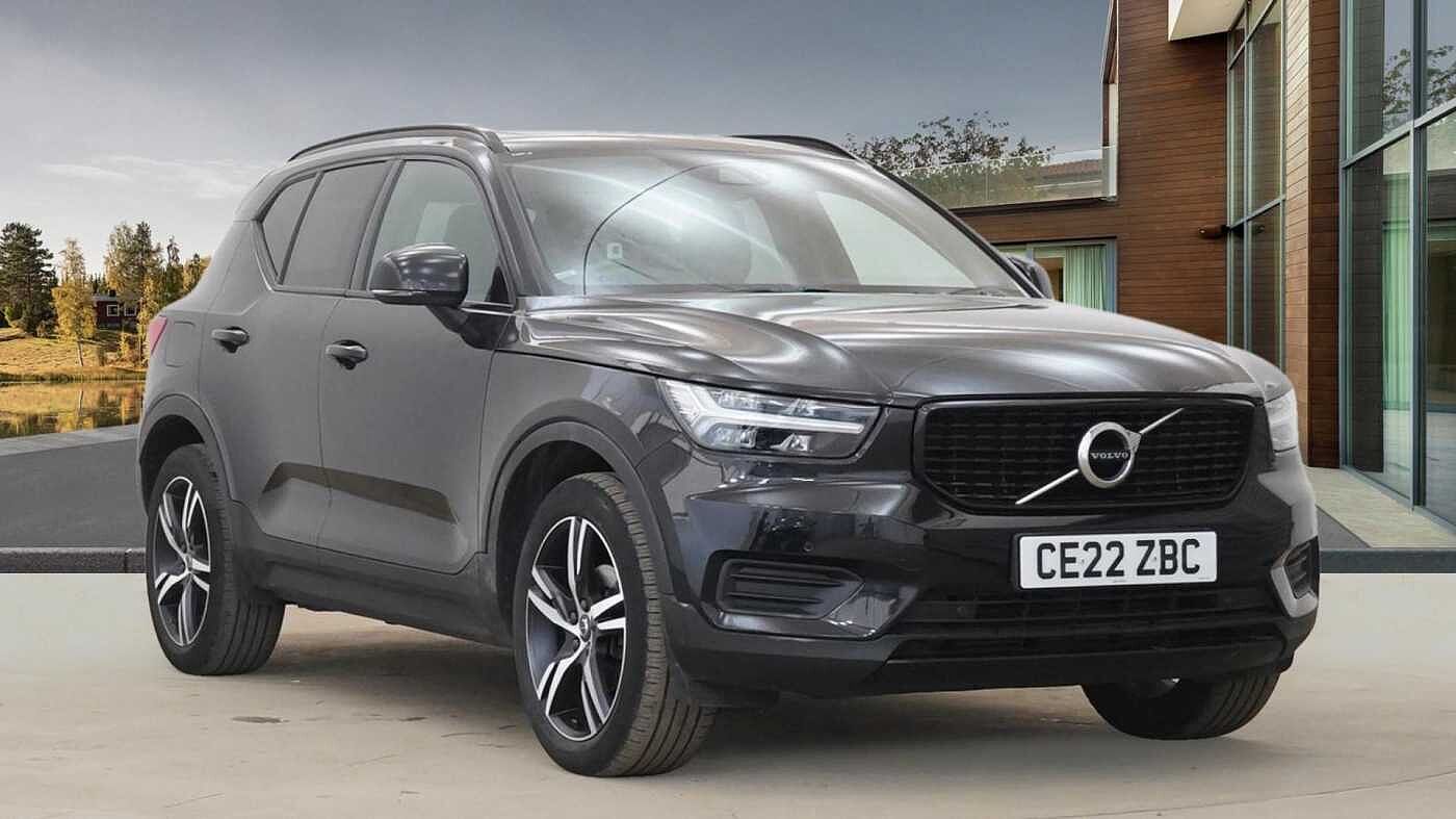 Main listing image - Volvo XC40
