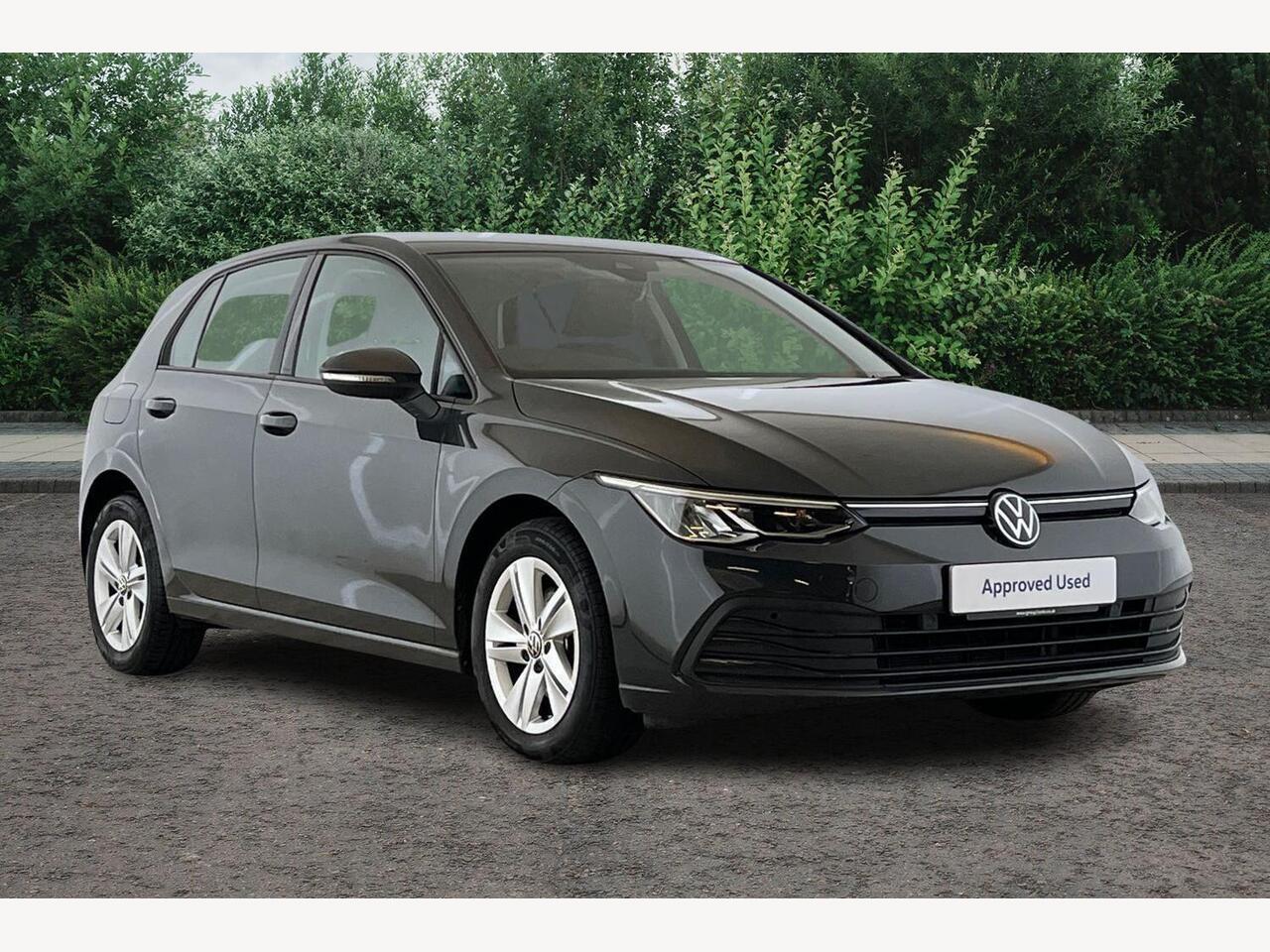 Main listing image - Volkswagen Golf