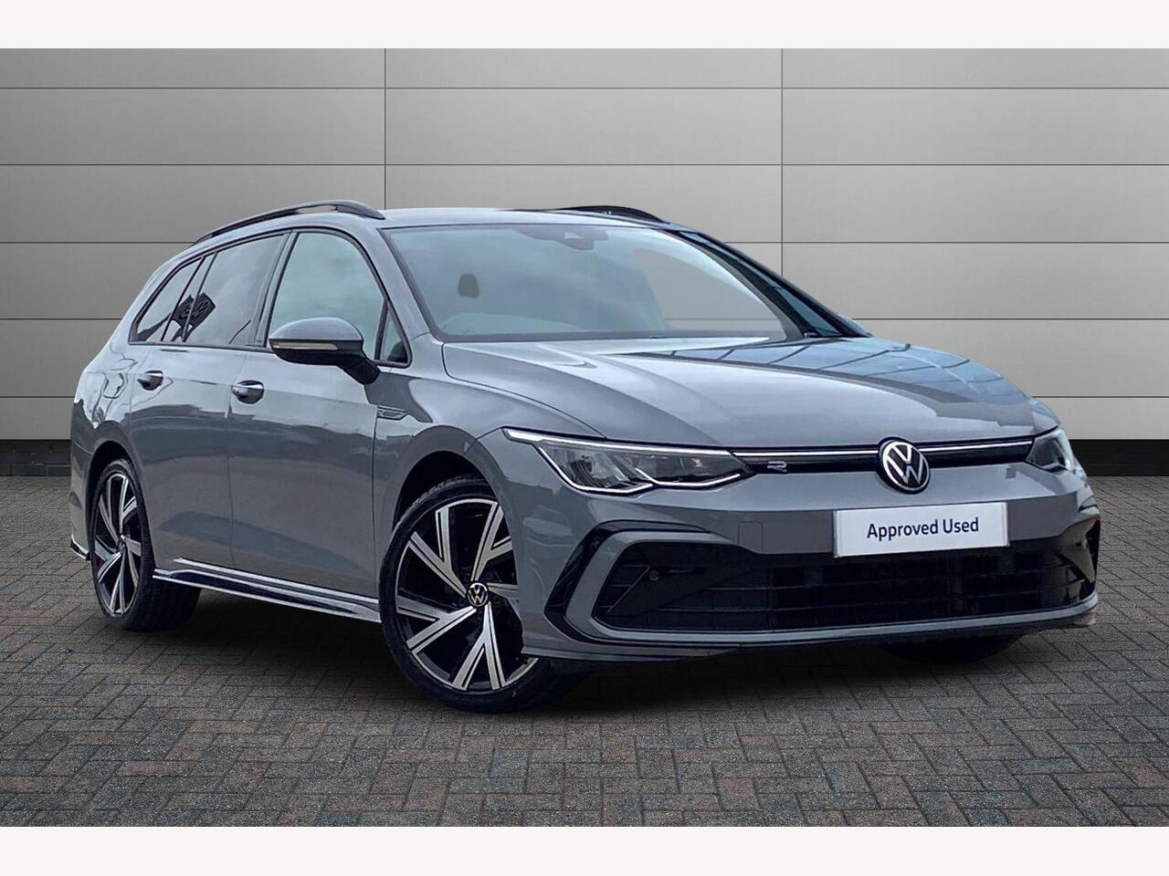 Main listing image - Volkswagen Golf Estate