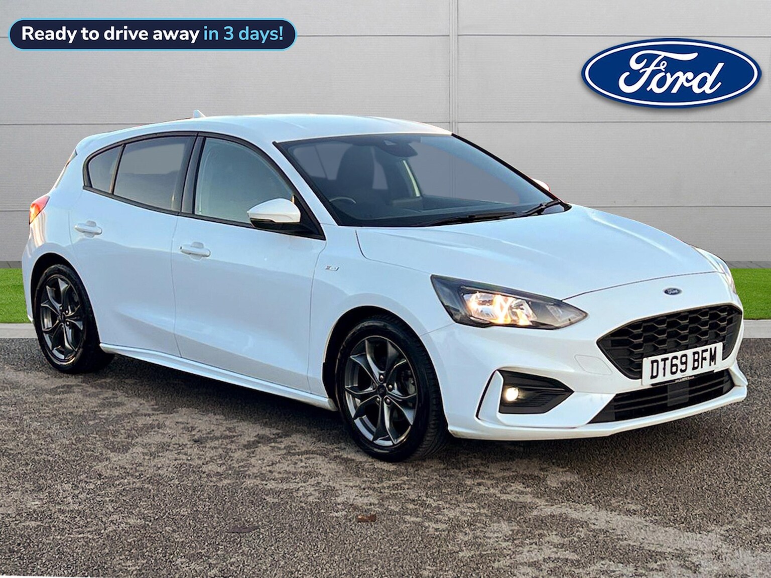 Main listing image - Ford Focus