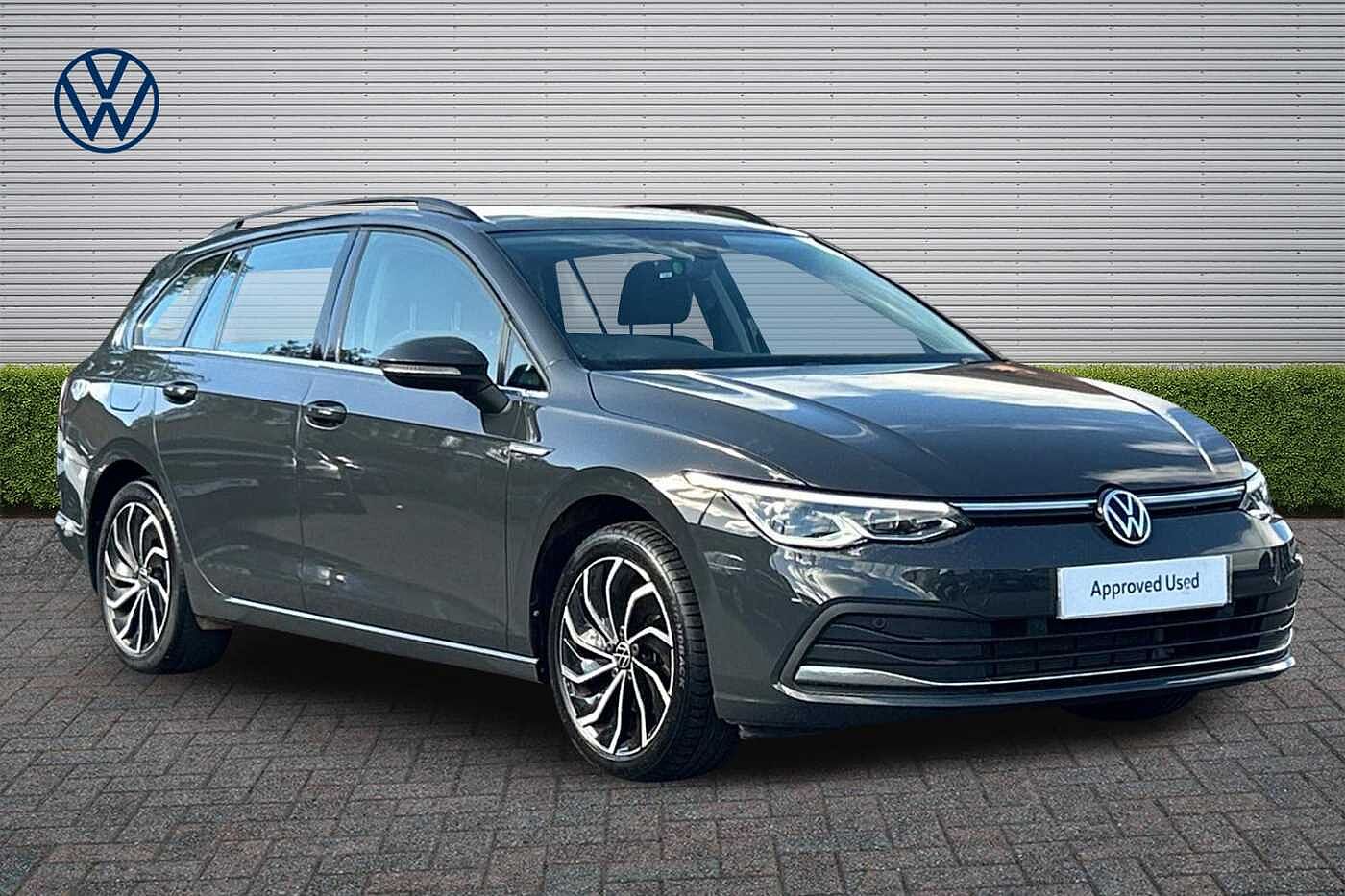 Main listing image - Volkswagen Golf