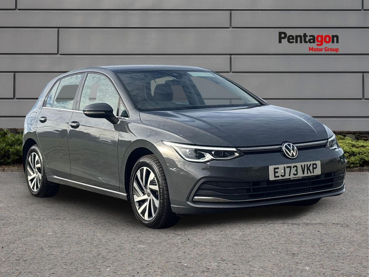 Main listing image - Volkswagen Golf
