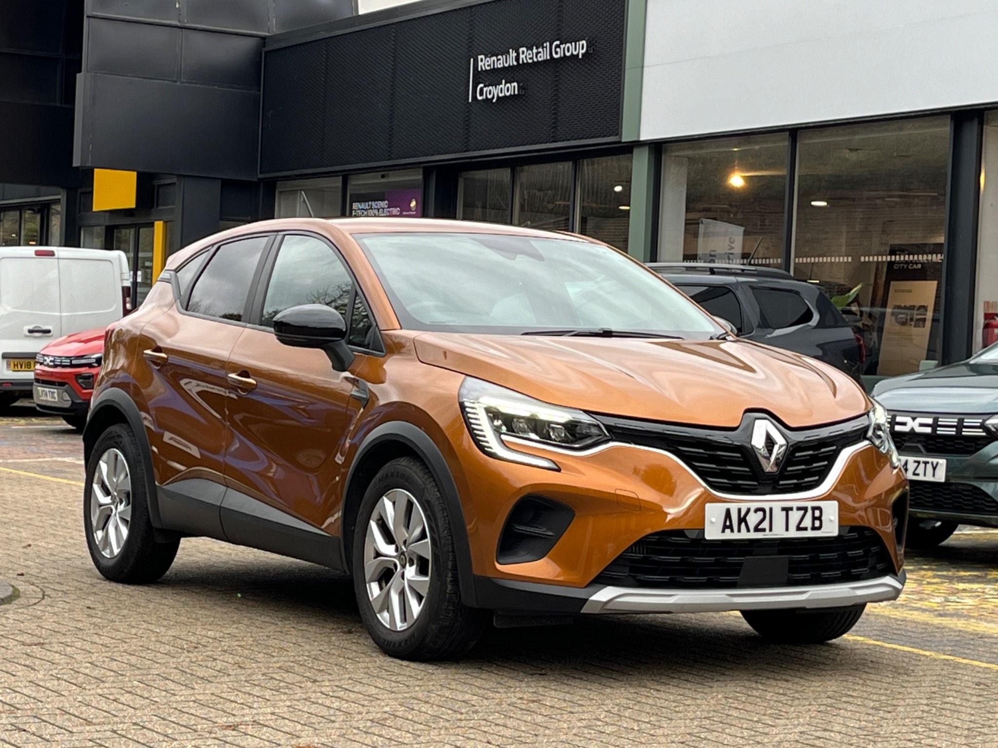 Main listing image - Renault Captur