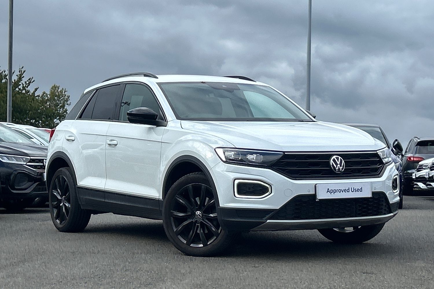 Main listing image - Volkswagen T-Roc
