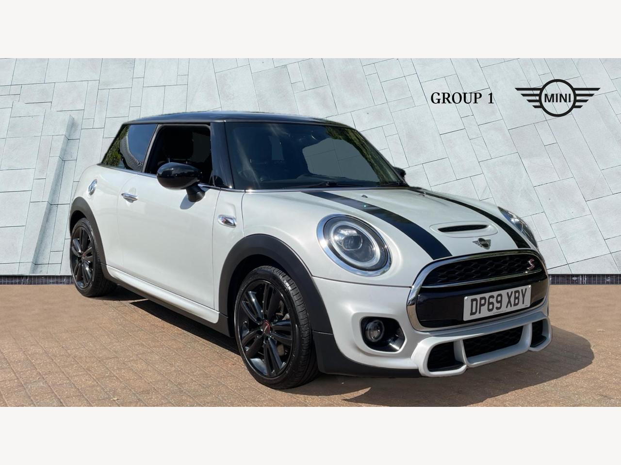 Main listing image - MINI Hatchback