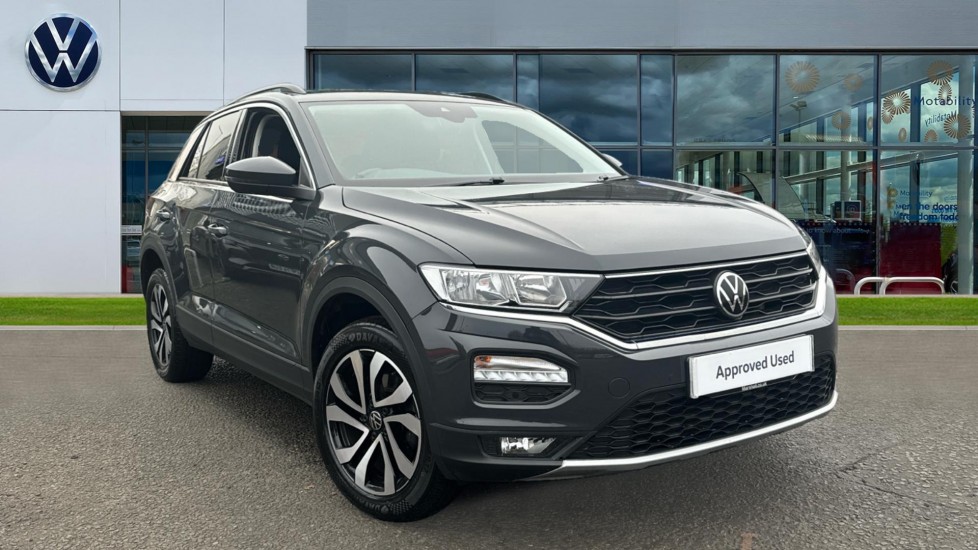 Main listing image - Volkswagen T-Roc