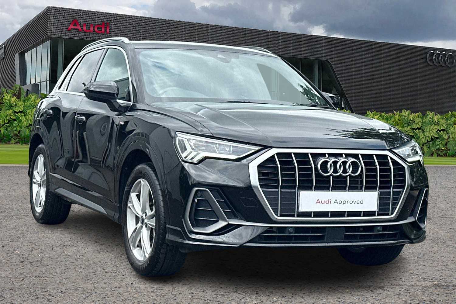 Main listing image - Audi Q3