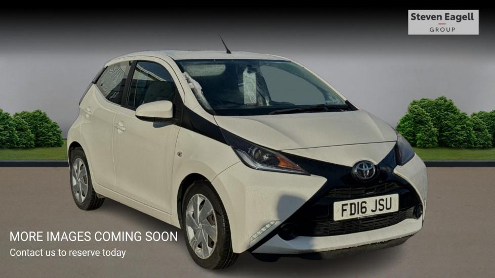 Main listing image - Toyota Aygo