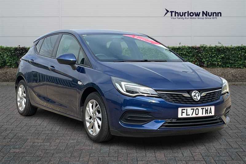 Main listing image - Vauxhall Astra