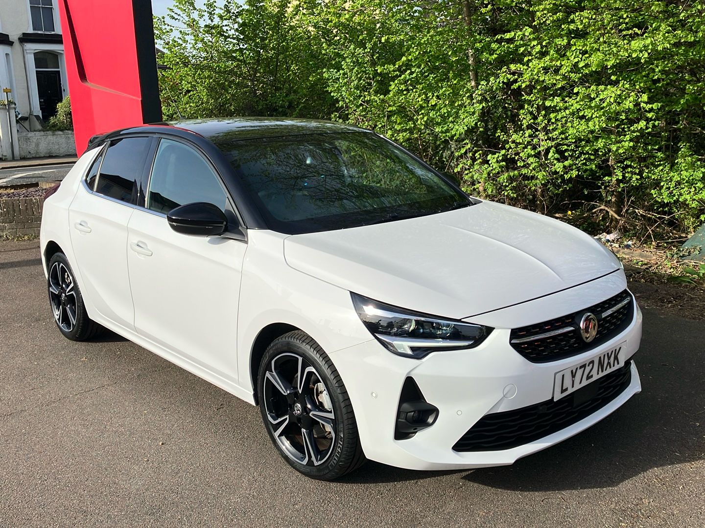 Main listing image - Vauxhall Corsa