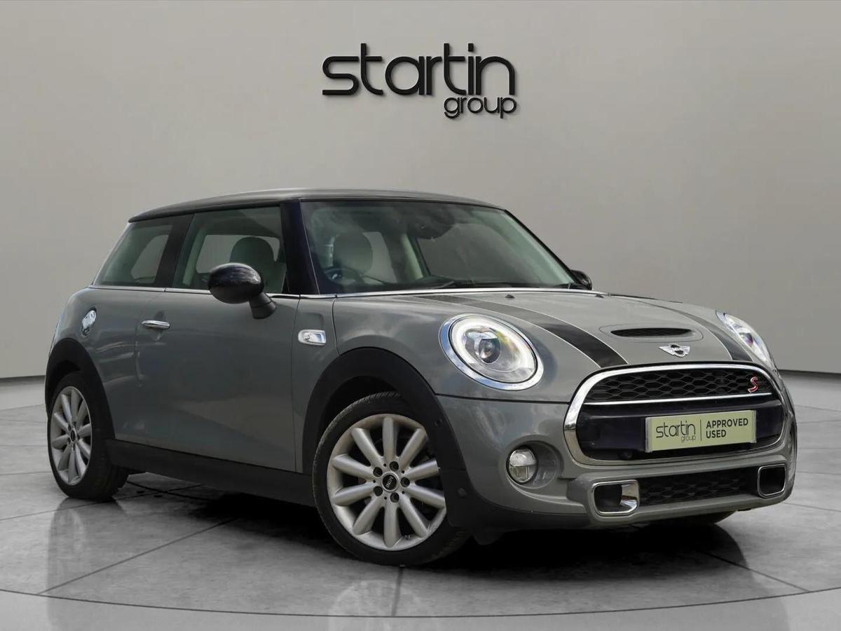 Main listing image - MINI Hatchback
