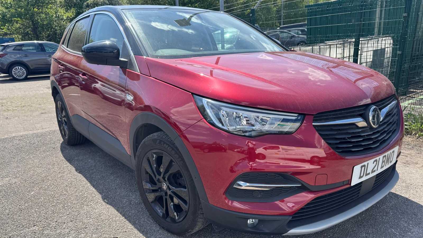 Main listing image - Vauxhall Grandland X