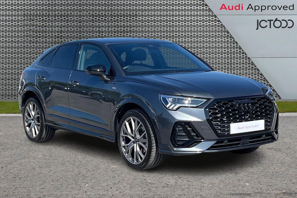 Main listing image - Audi Q3