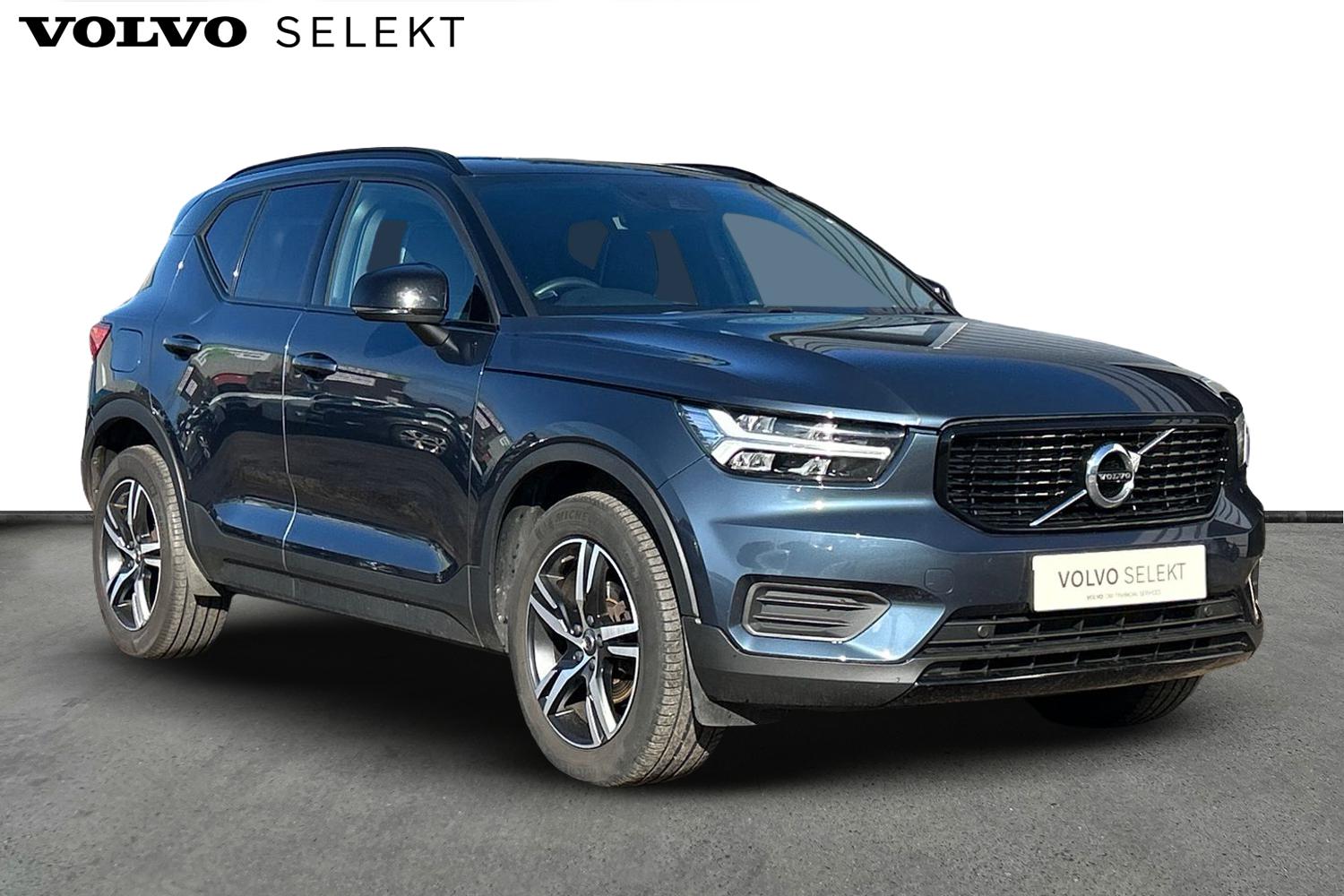 Main listing image - Volvo XC40