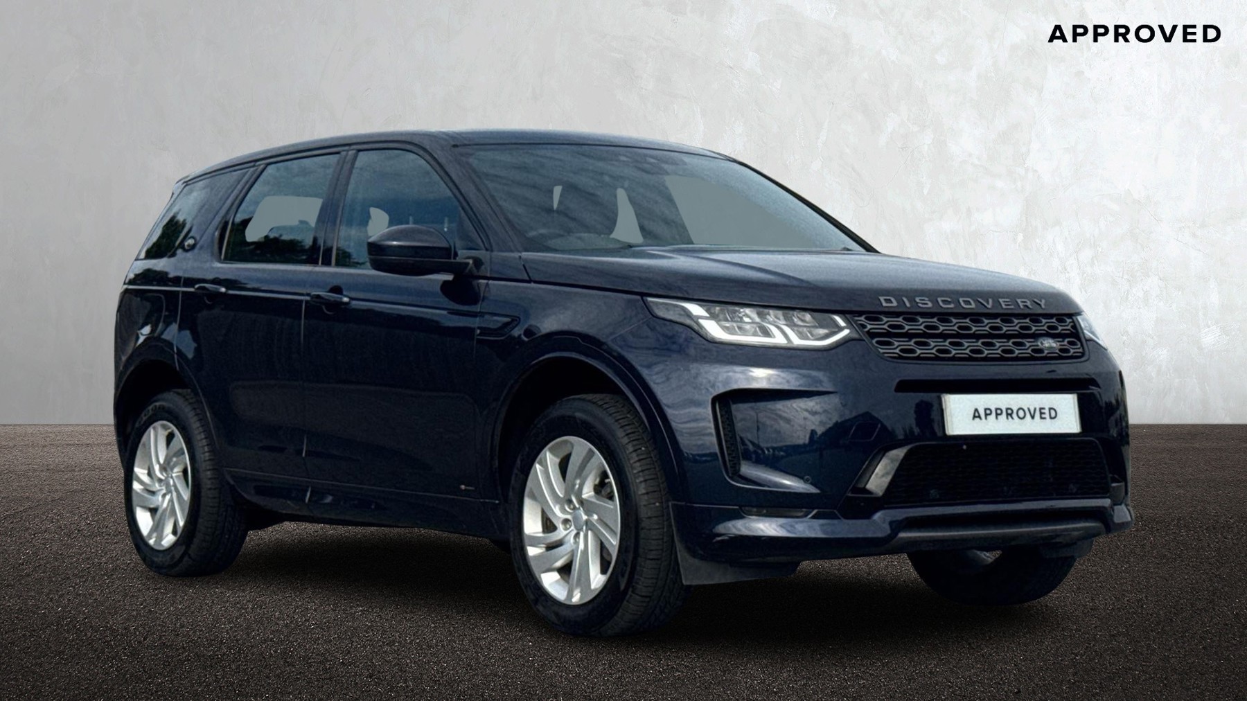 Main listing image - Land Rover Discovery Sport