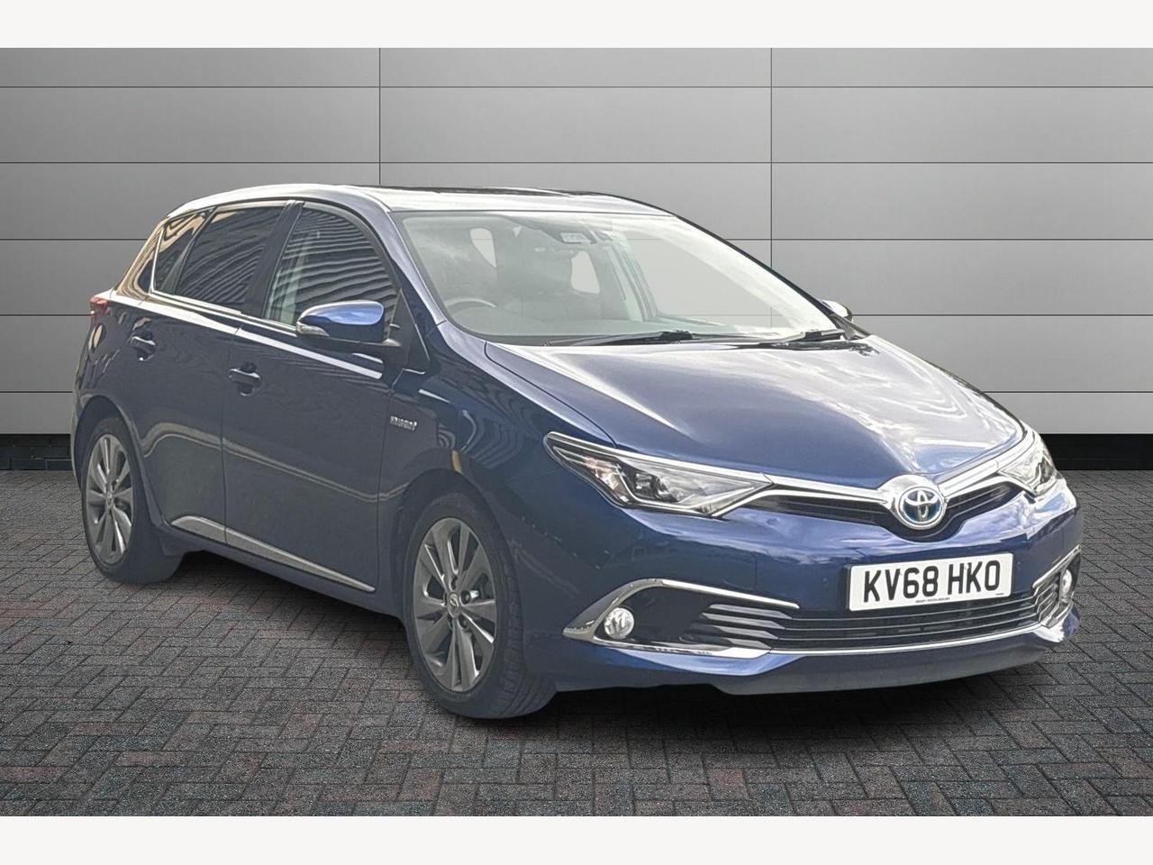 Main listing image - Toyota Auris