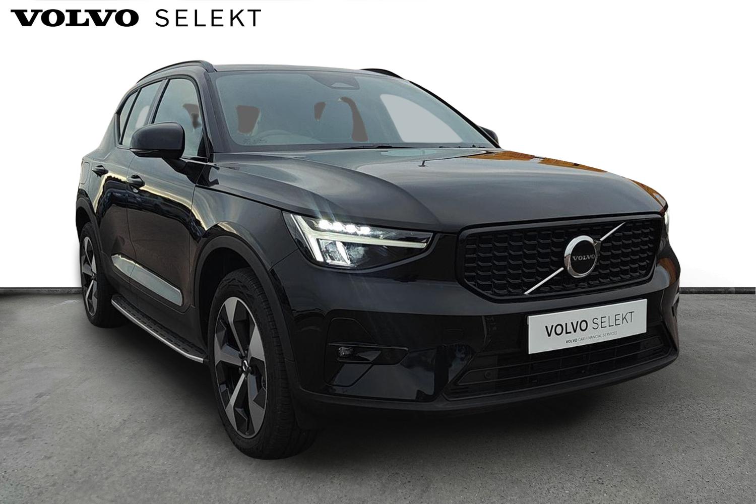 Main listing image - Volvo XC40