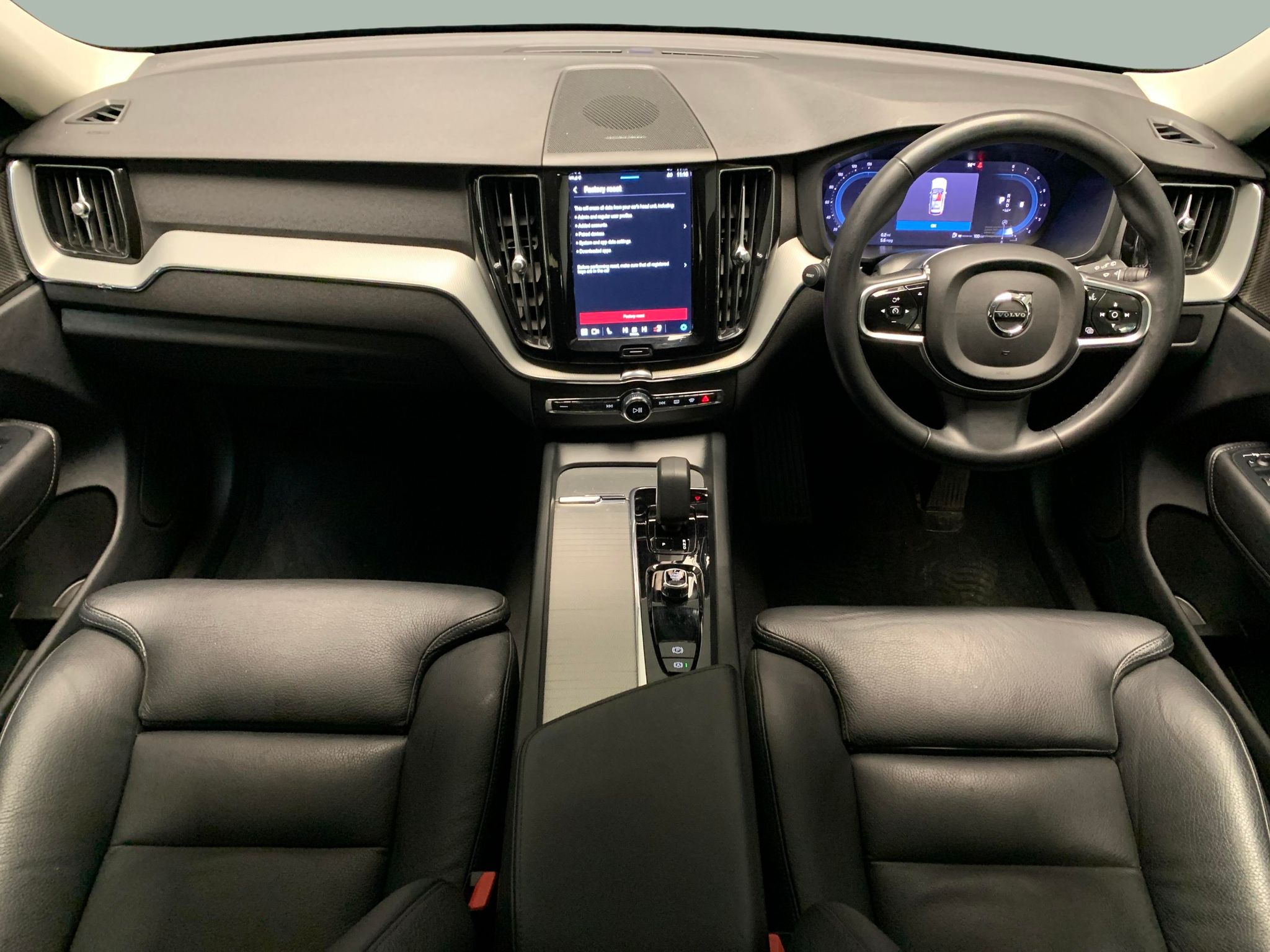 Main listing image - Volvo XC60