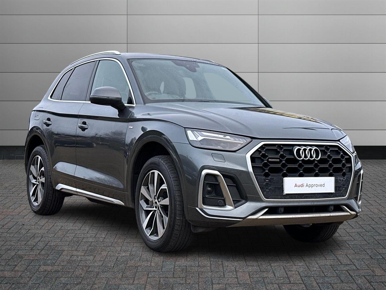 Main listing image - Audi Q5