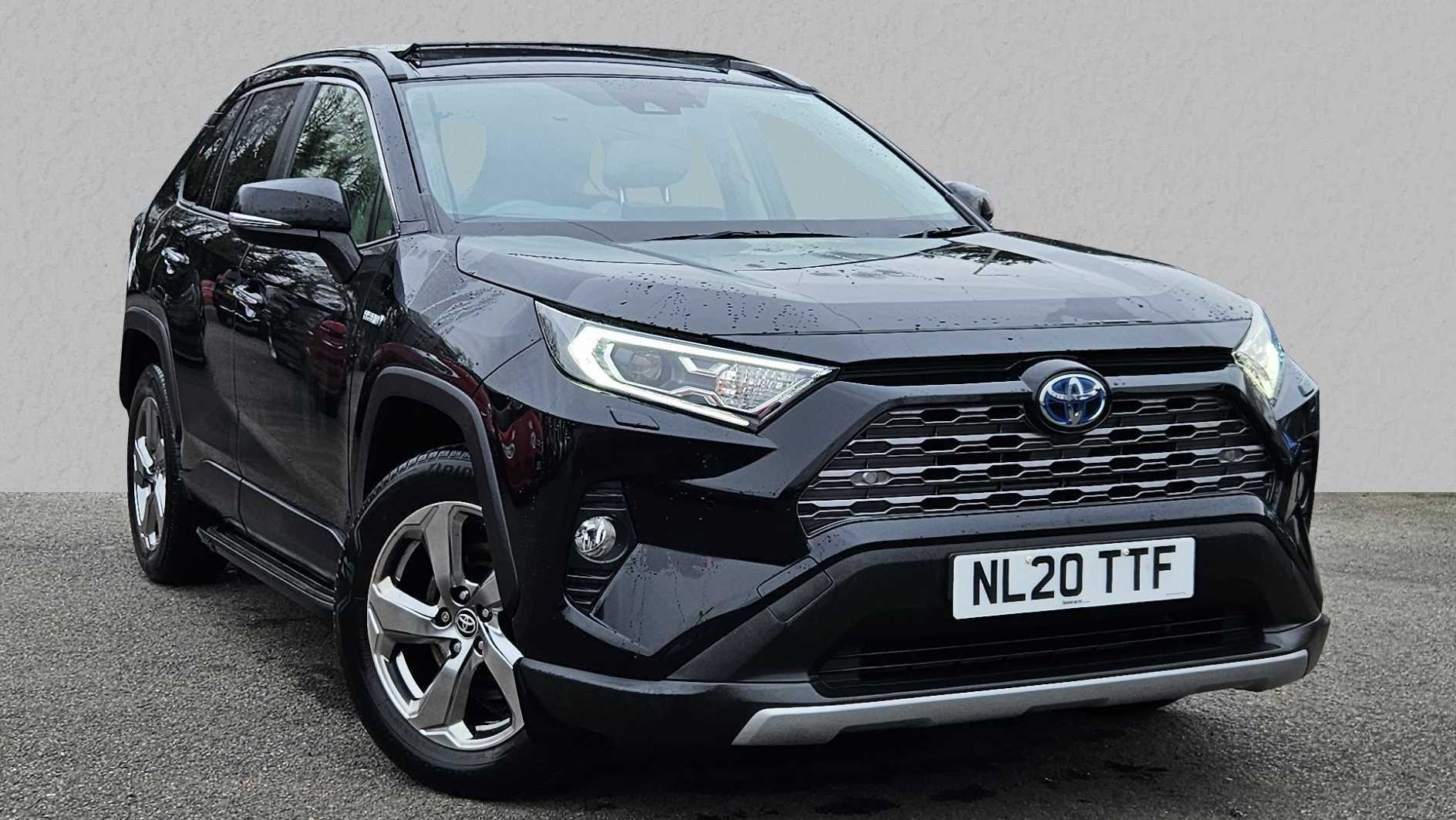 Main listing image - Toyota RAV4