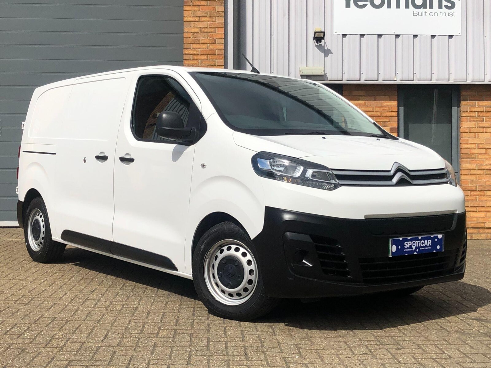 Main listing image - Citroen Dispatch