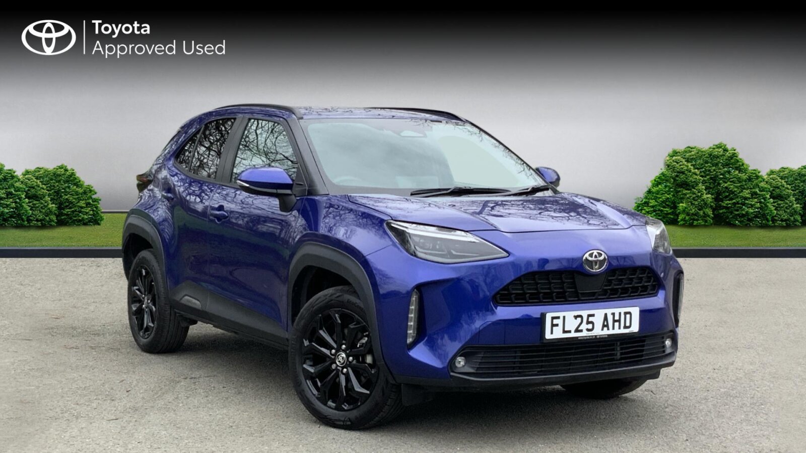 Main listing image - Toyota Yaris Cross