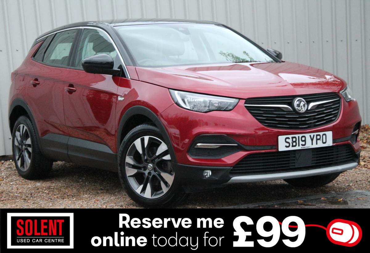 Main listing image - Vauxhall Grandland X