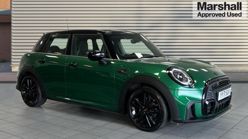 Main listing image - MINI Hatchback 5dr