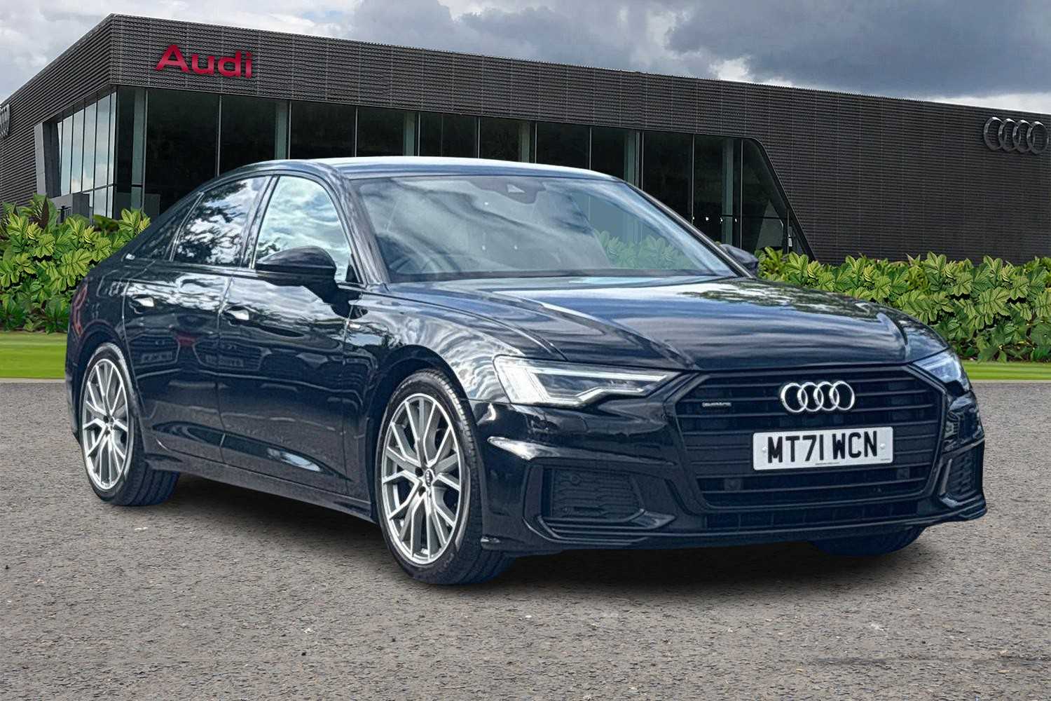 Main listing image - Audi A6