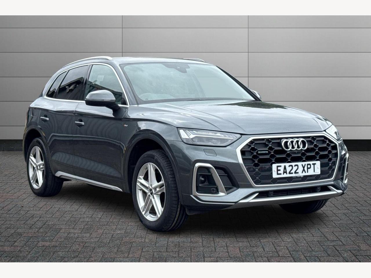 Main listing image - Audi Q5
