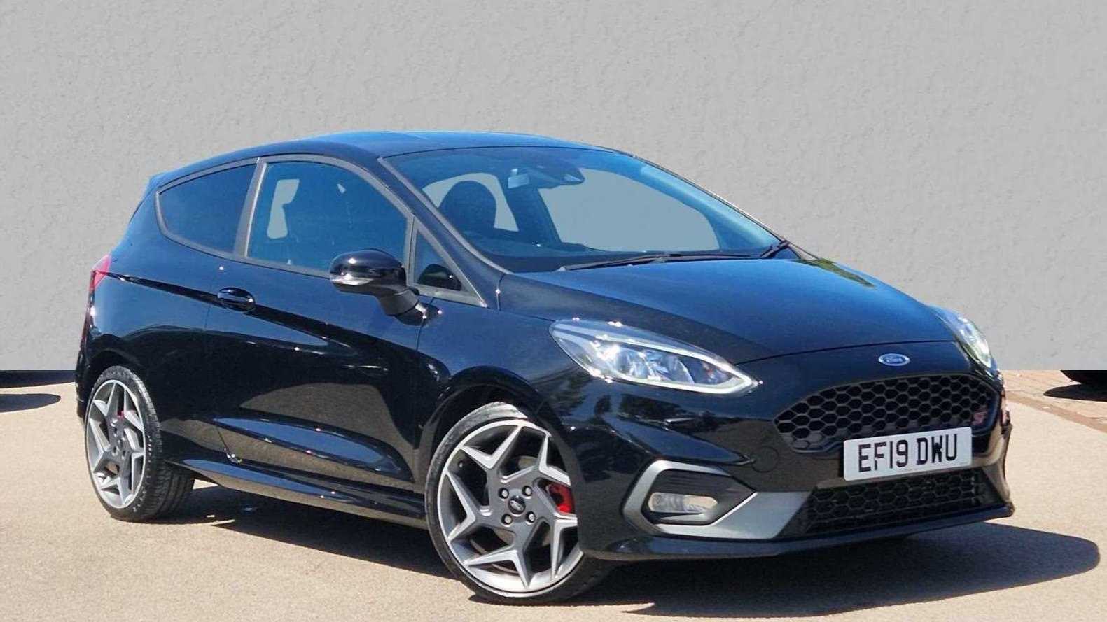 Main listing image - Ford Fiesta ST