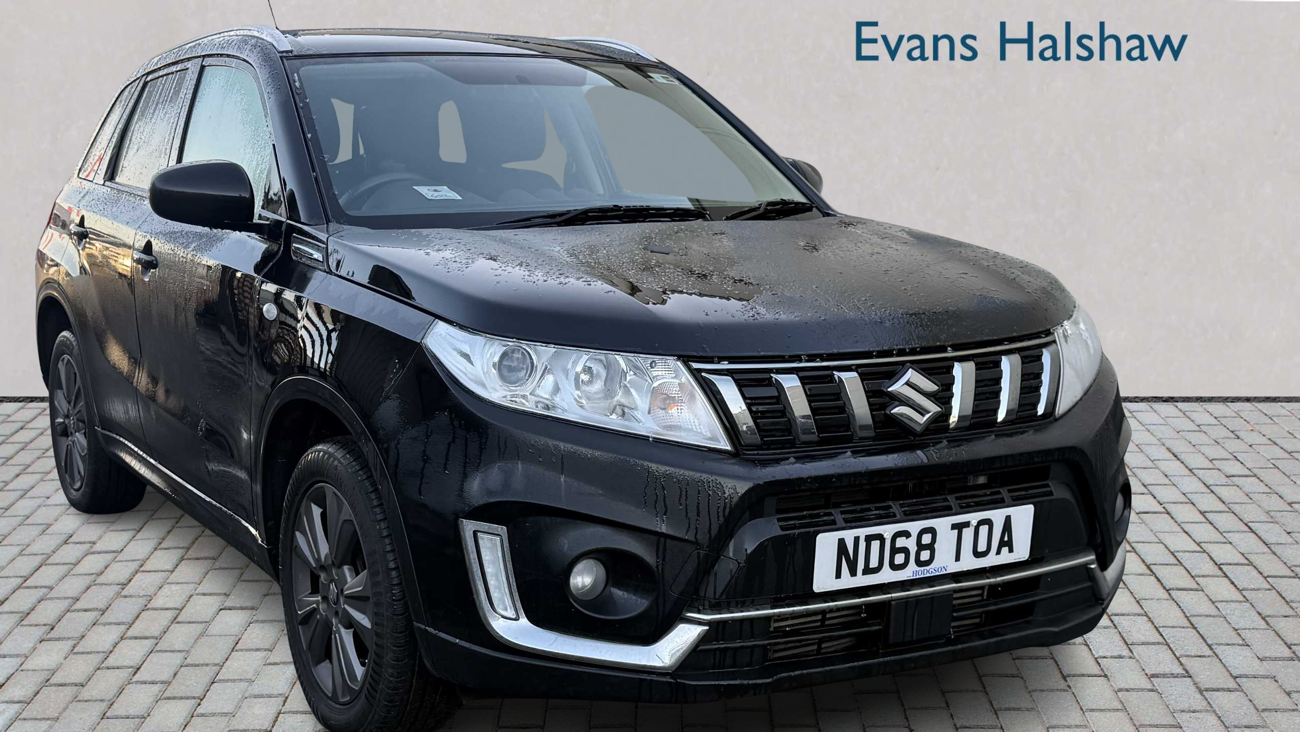 Main listing image - Suzuki Vitara