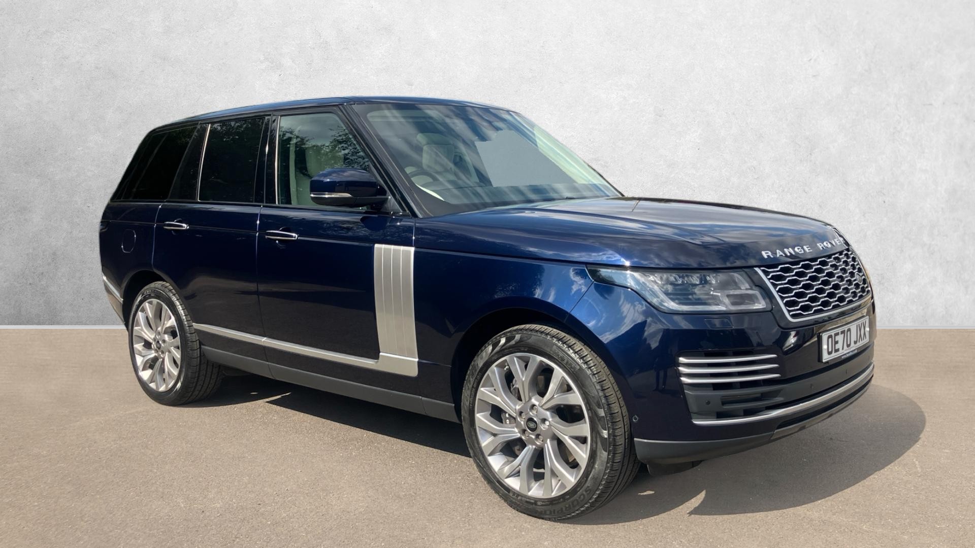 Main listing image - Land Rover Range Rover