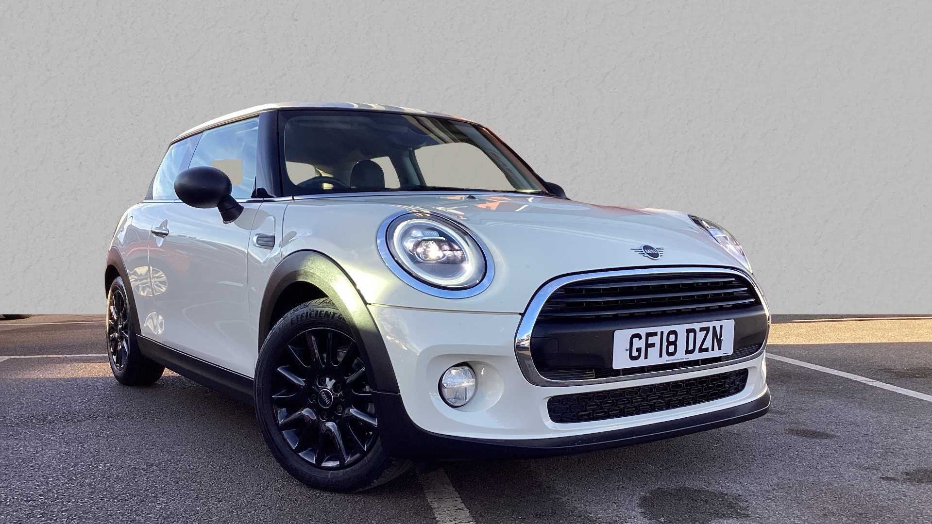 Main listing image - MINI Hatchback