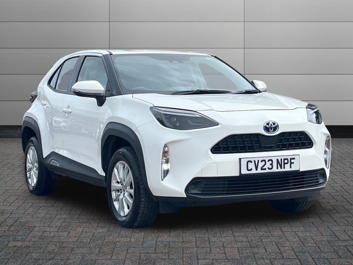 Main listing image - Toyota Yaris Cross