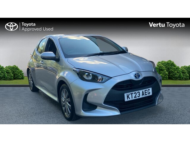 Main listing image - Toyota Yaris