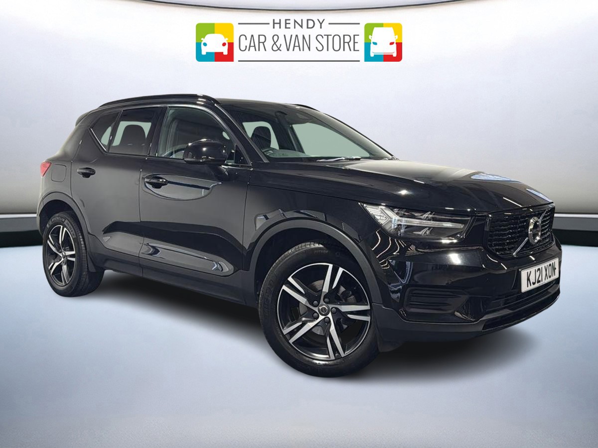 Main listing image - Volvo XC40