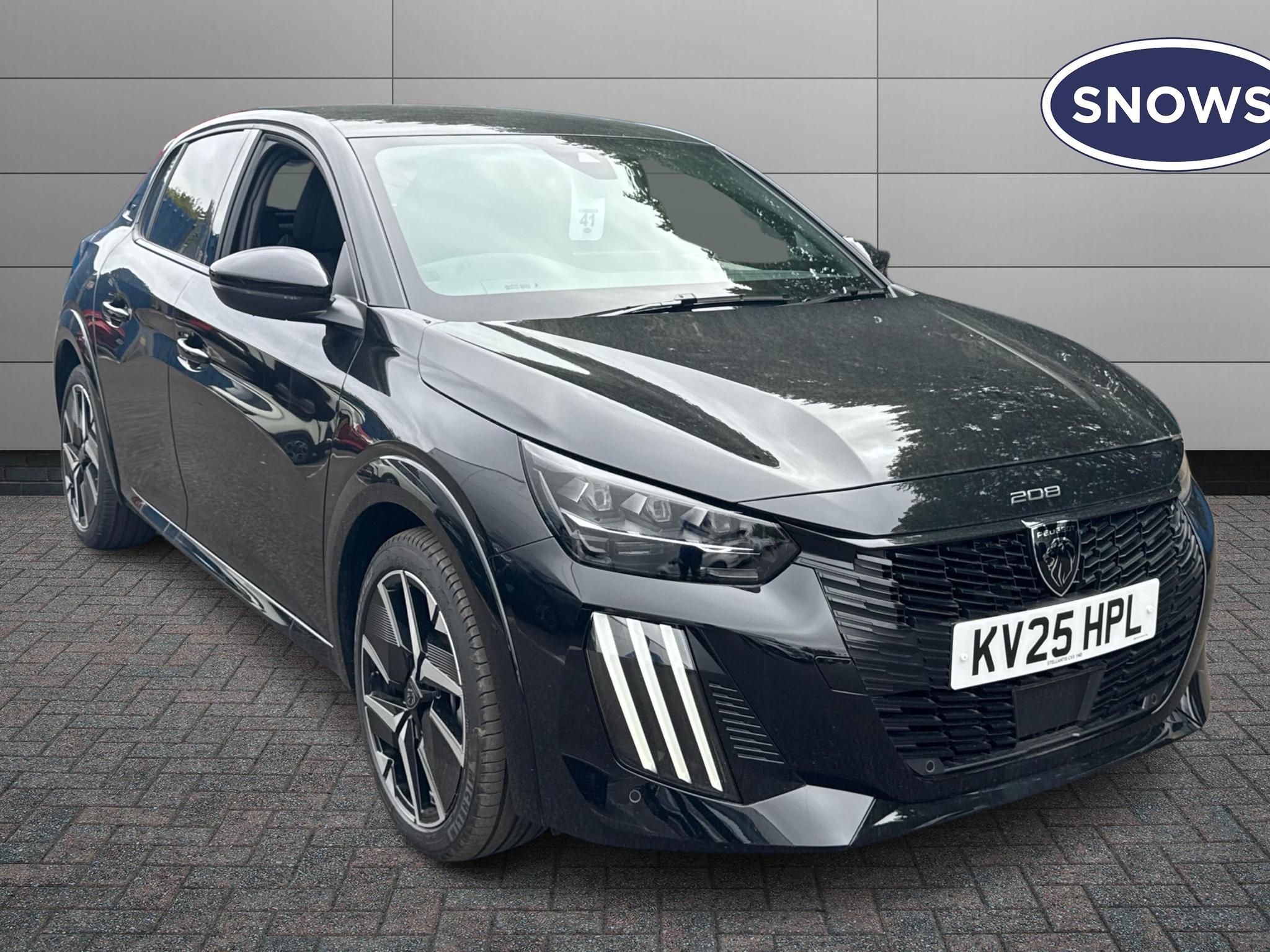 Main listing image - Peugeot 208