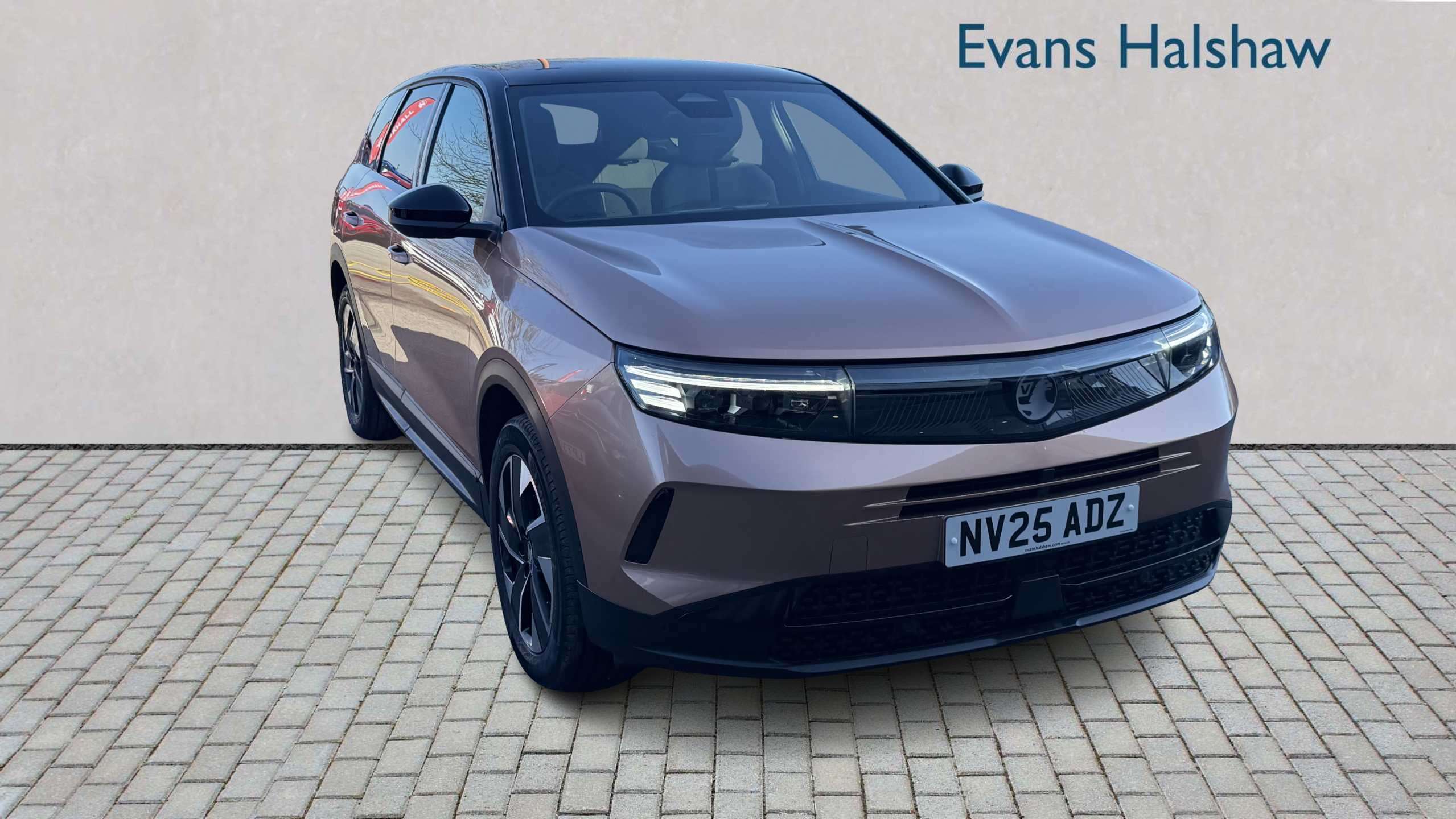 Main listing image - Vauxhall Grandland