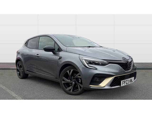 Main listing image - Renault Clio